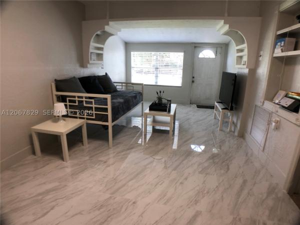 Harris Estates, 2111 Monroe Ter #N/A, Hollywood, Florida 33020, image 2