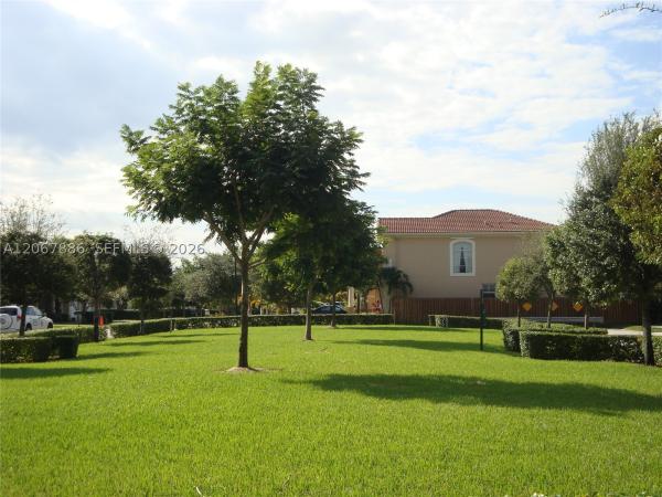 12472 SW 123rd St, Unincorporated Dade County, Florida 33186, image 1