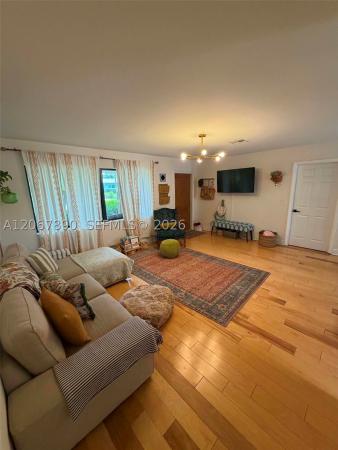 Coral Manor, 401 SE 3rd Pl, Deerfield Beach, Florida 33441, image 1