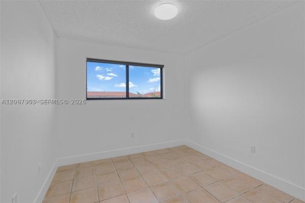 8095 NW 8th St #215, Unincorporated Dade County, Florida 33126, image 3