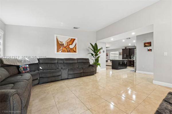 16520 SW 99th St, Unincorporated Dade County, Florida 33196, image 1