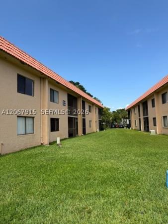 Racquet Club At Bonaventure, 164 Lakeview Dr #204, Weston, Florida 33326, image 1