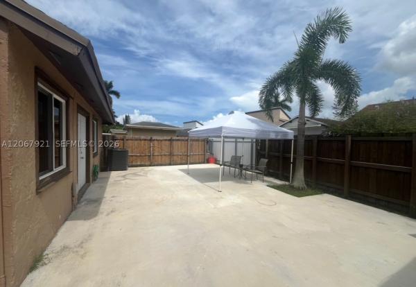 12242 SW 210th St, Unincorporated Dade County, Florida 33177, image 1