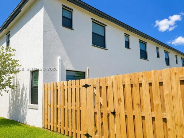18120 SW 148th Rd, Unincorporated Dade County, Florida 33187, image 1