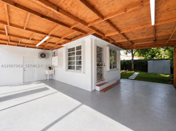 Le Jeune Place, 4060 SW 6th St, Miami, Florida 33134, image 2
