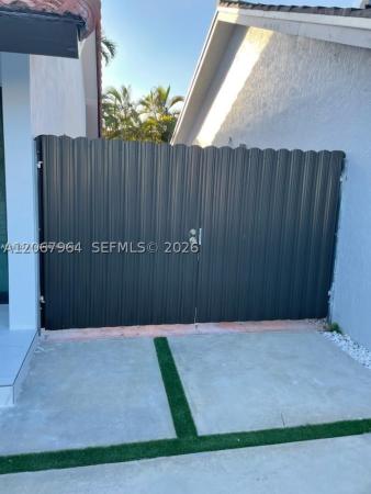 3872 SW 133rd Pl #1, Unincorporated Dade County, Florida 33175, image 2