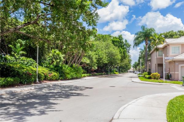 San Messina, Weston, Florida 33327, image 3