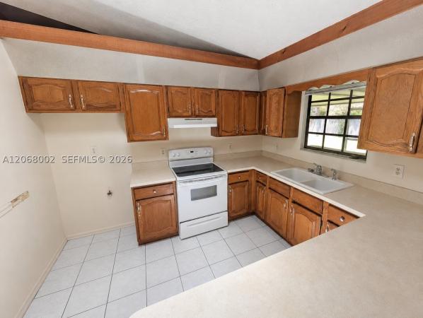 Holiday Pines, 5601 Paleo Pines Cir, Fort Pierce, Florida 34951, image 2