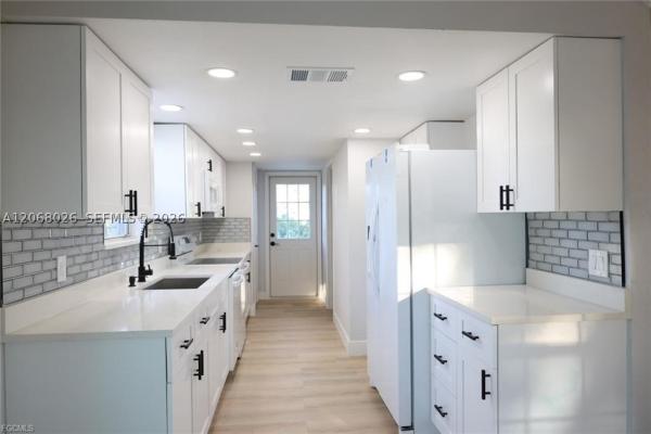 Island Of Happiness, 3906 28th St SW, Lehigh Acres, Florida 33976, image 1