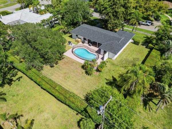 Coral Reef Estates, 8620 SW 159th St, Palmetto Bay, Florida 33157, image 2