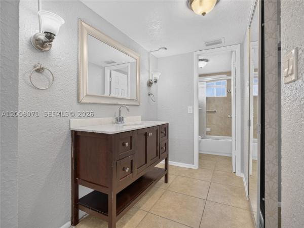 Ruby, 4140 NW 44th Ave #408, Lauderdale Lakes, Florida 33319, image 3