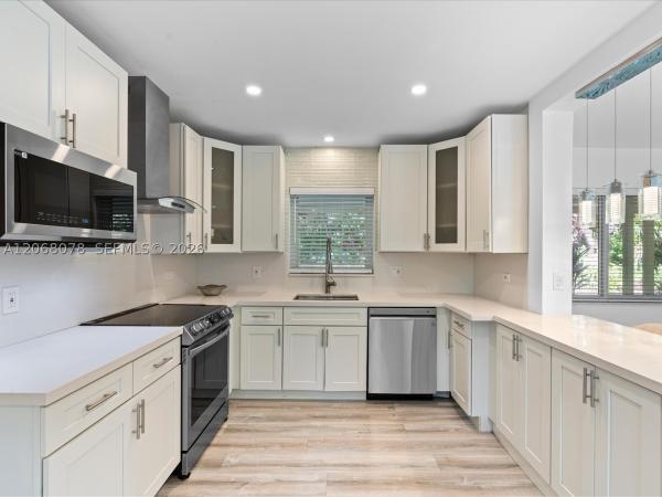 Riviera, 5406 S Le Jeune Rd, Coral Gables, Florida 33146, image 1