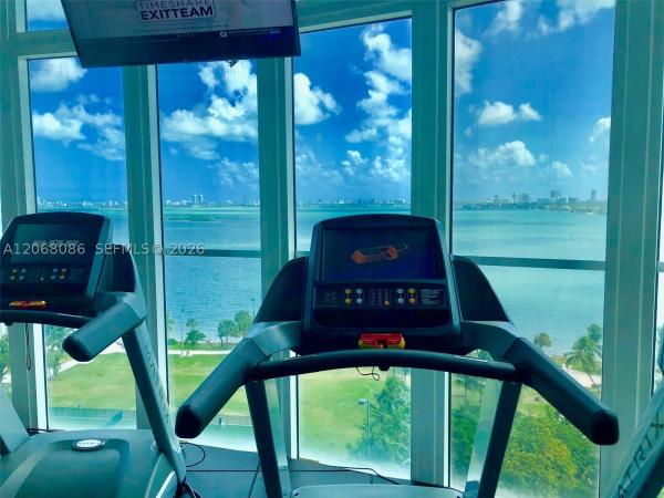 1800 Club, 1800 N Bayshore Dr #2708, Miami, Florida 33132, image 2
