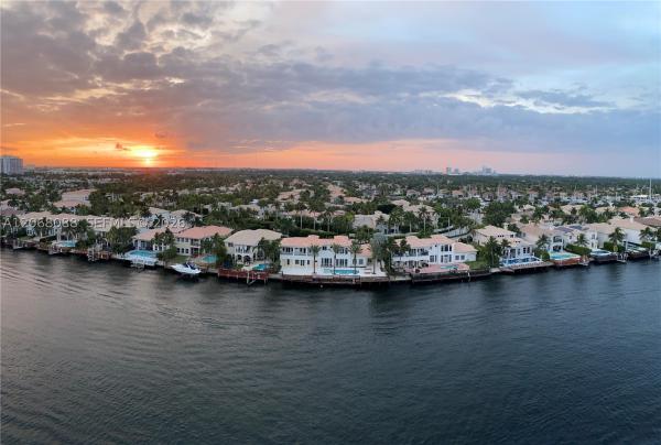 Allington Towers South, 1600 S Ocean Dr #14F, Hollywood, Florida 33019, image 2