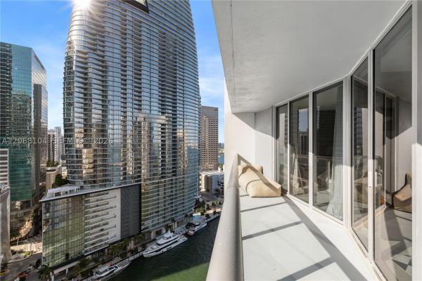 Icon Brickell Tower 1, 465 Brickell Ave #2504, Miami, Florida 33131, image 3