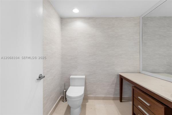 Icon Brickell Tower 1, 465 Brickell Ave #2504, Miami, Florida 33131, image 2