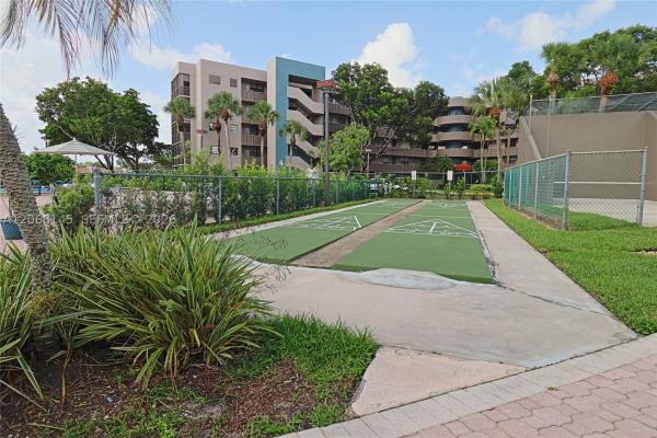 Colony Point, 1100 Colony Point Cir #419, Pembroke Pines, Florida 33026, image 1