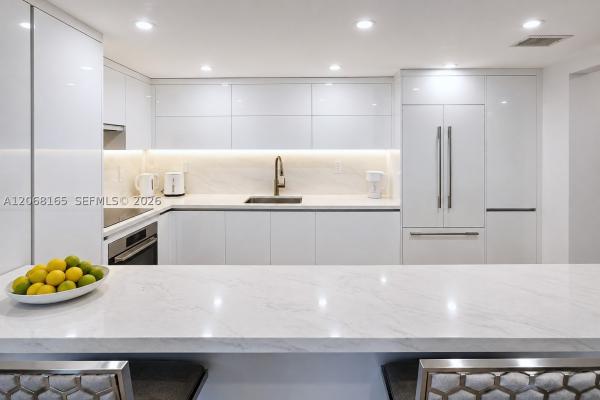 Oceanview A, 19390 Collins Ave #1210, Sunny Isles Beach, Florida 33160, image 2