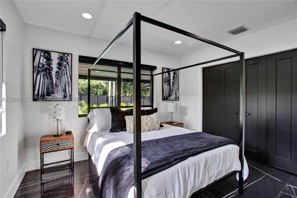 Coral Ridge Galt, 2457 NE 27th Ter, Fort Lauderdale, Florida 33305, image 1