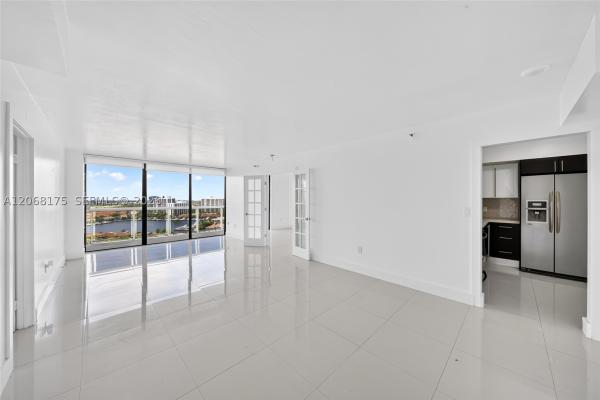 Waterview 1, 20505 E Country Club Dr #2132, Aventura, Florida 33180, image 2