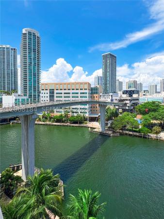 Brickell On The River North Tower, 31 SE 5th St #902, Miami, Florida 33131, image 3