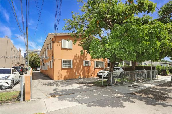 Miami Suburban Acres, 3191 SW 23rd St, Miami, Florida 33145, image 2