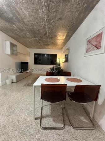 190 NW 69th St #6, Miami, Florida 33150, image 2