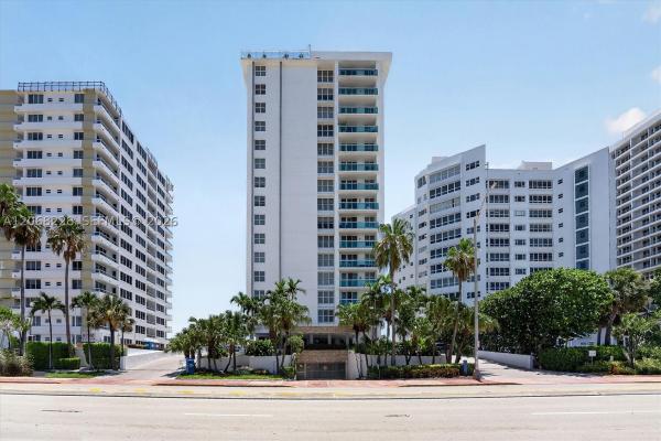 The Carriage Club, 5001 Collins Ave #4G, Miami Beach, Florida 33140, image 3