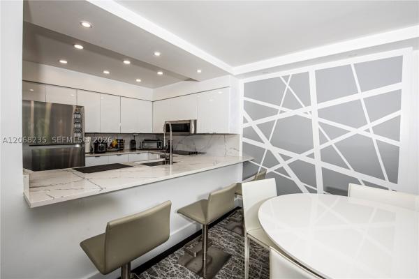The Presidential, 401 Ocean Dr #303, Miami Beach, Florida 33139, image 3