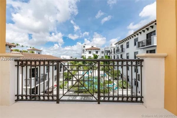 8390 SW 72nd Ave #521, Unincorporated Dade County, Florida 33143, image 1