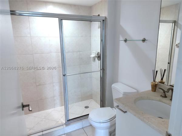 One Fifty One At Biscayne, 14951 Royal Oaks Ln #1006, North Miami, Florida 33181, image 1