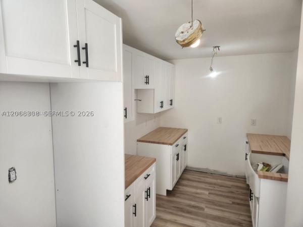 Seagrape Village, 271 NE 12th Ave, Homestead, Florida 33030, image 1