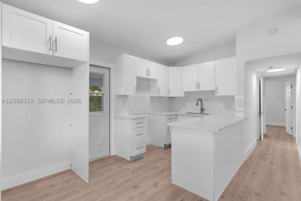 11445 SW 43rd Ter, Unincorporated Dade County, Florida 33165, image 2