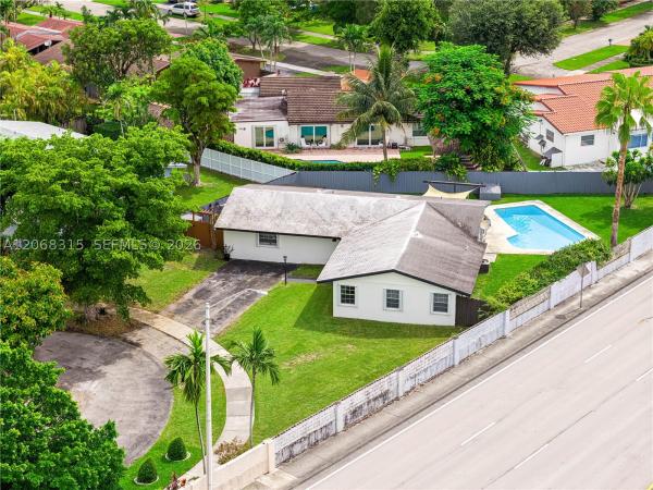 10331 SW 130th Ave, Unincorporated Dade County, Florida 33186, image 3