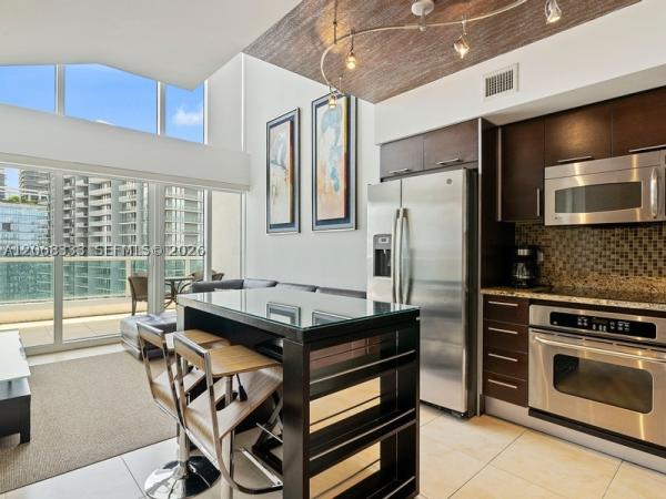 Brickell On The River South Tower, 41 SE 5th St #2310, Miami, Florida 33131, image 3