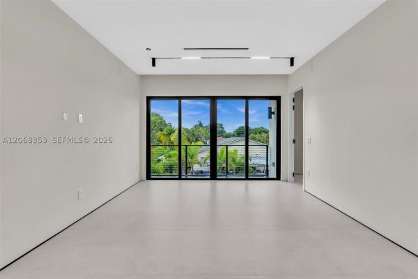 Grapeland, 2220 SW 14th St, Miami, Florida 33145, image 3