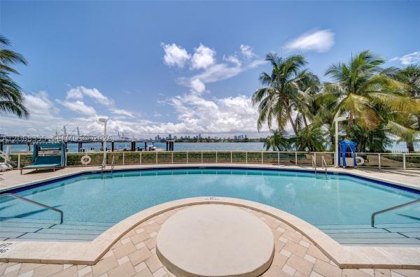 The Floridian, 650 West Ave #2307, Miami Beach, Florida 33139, image 2