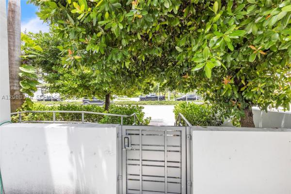 63 Nobe, 6305 Indian Creek Dr #3G, Miami Beach, Florida 33141, image 3