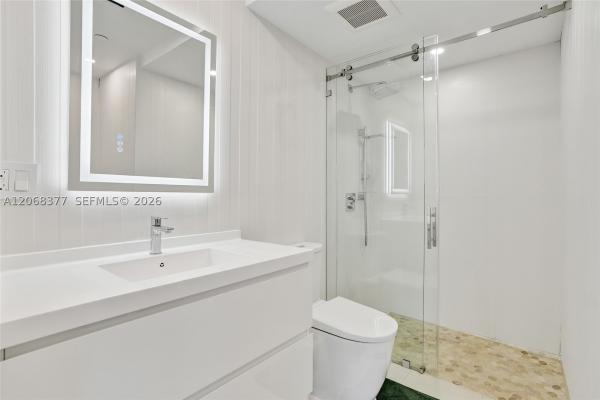Brickell Key One, 520 Brickell Key Dr #A1015, Miami, Florida 33131, image 2