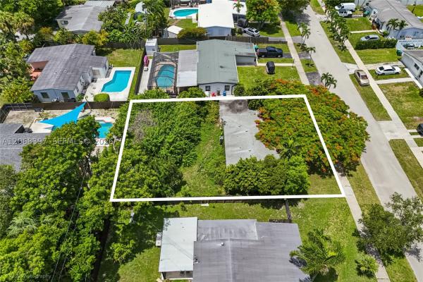 Cutler Ridge, 9280 Nautilus Dr, Cutler Bay, Florida 33189, image 2