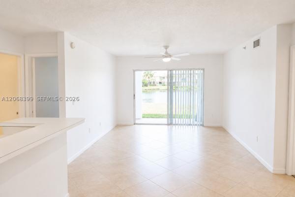 Royal Grand, 2600 S University Dr #110, Davie, Florida 33328, image 3