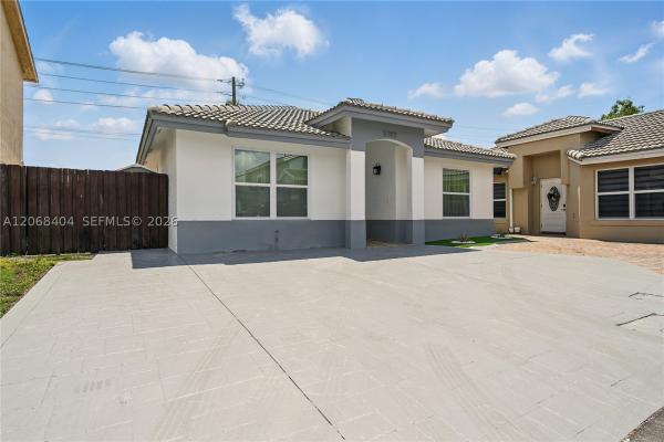 5202 NW 187th St, Miami Gardens, Florida 33055, image 1