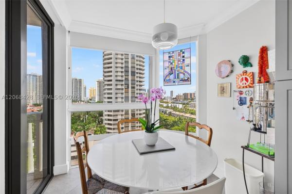 1000 Island Boulevard, 1000 W Island Blvd #1204, Aventura, Florida 33160, image 2