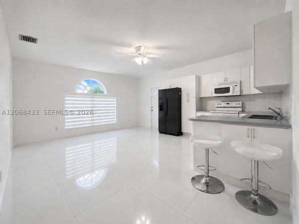 14180 SW 8th Ter #1, Unincorporated Dade County, Florida 33184, image 1