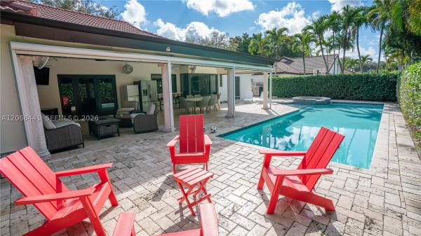 Royal Palm North, 15600 NW 82nd Ct, Miami Lakes, Florida 33016, image 2
