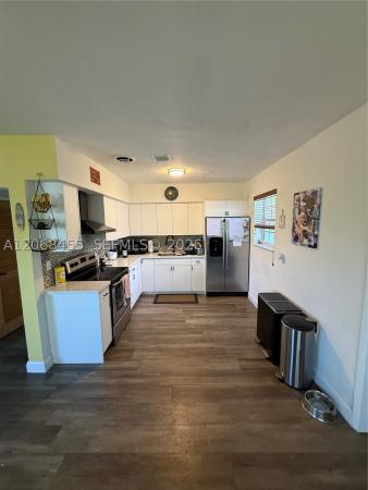 Breezeswept Estates, 130 NE 123rd St, North Miami, Florida 33161, image 3