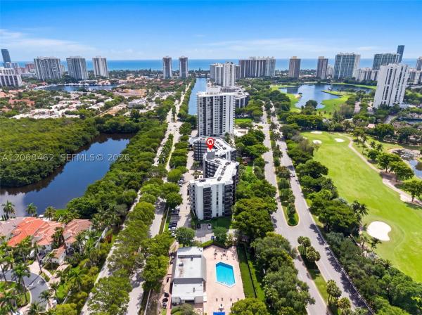 Bravura, 3301 N Country Club Dr #110, Aventura, Florida 33180, image 2