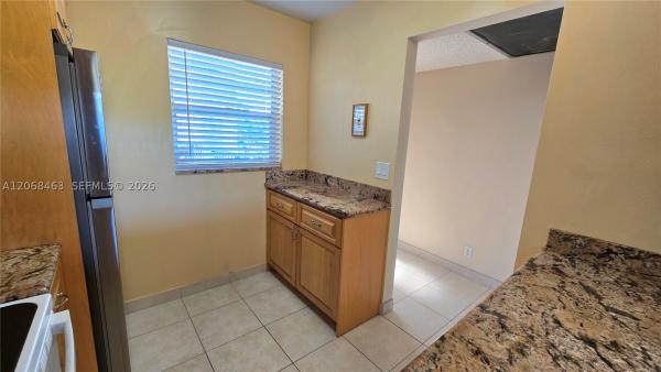 Lagoon Place, 9230 Lagoon Pl #310, Davie, Florida 33324, image 2