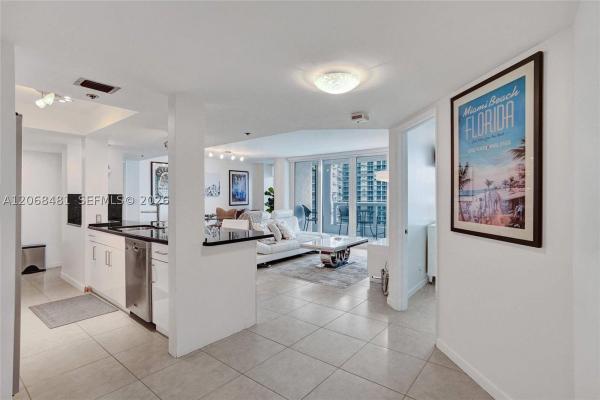 The Grand, 1717 N Bayshore Dr #A-2440, Miami, Florida 33132, image 3