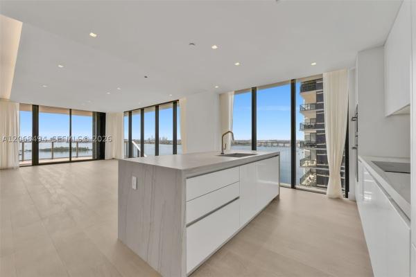 700 NE 24th St #1207, Miami, Florida 33137, image 3